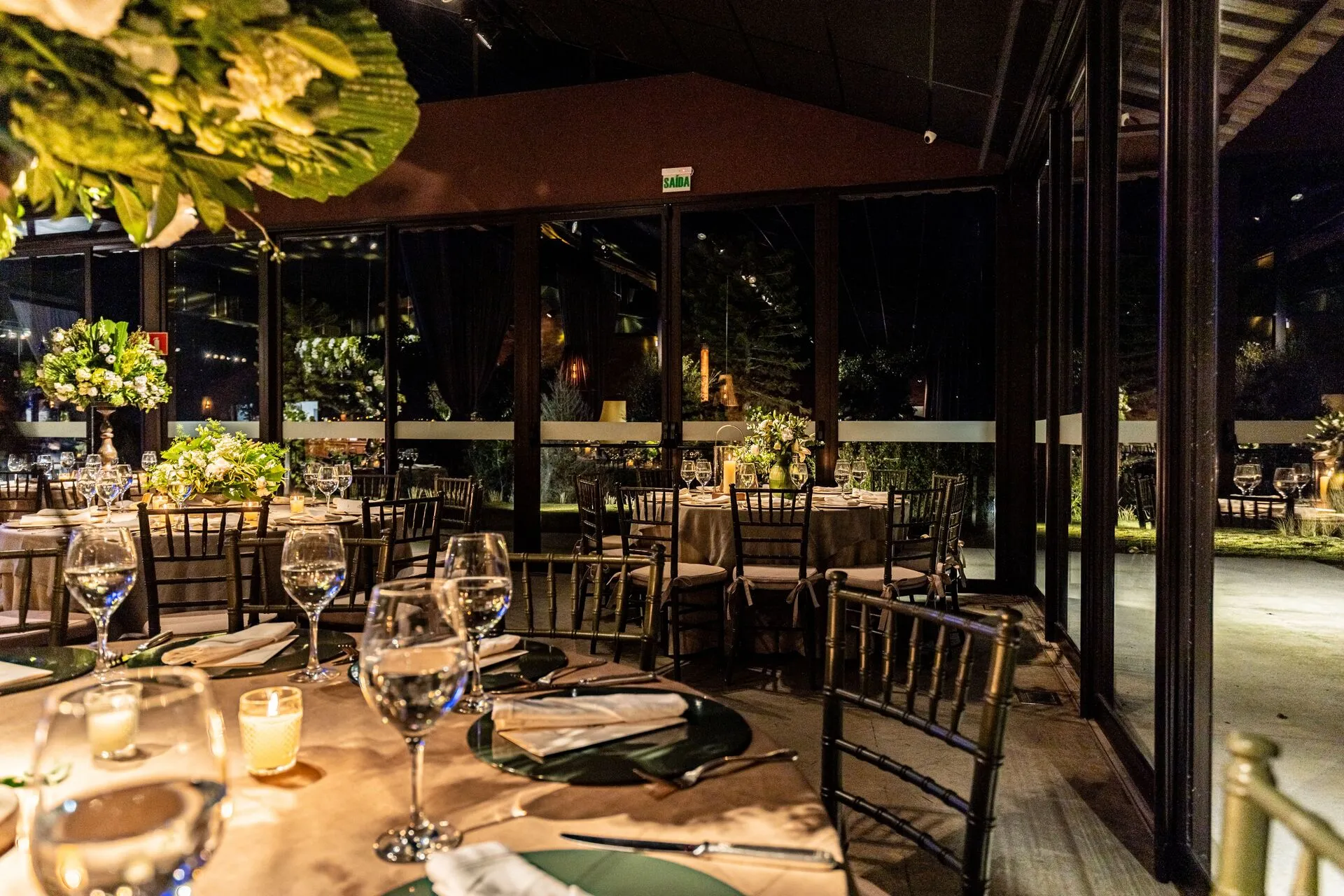 Elegancka sala restauracyjna ValleyBridgeWorks we Wrocławiu